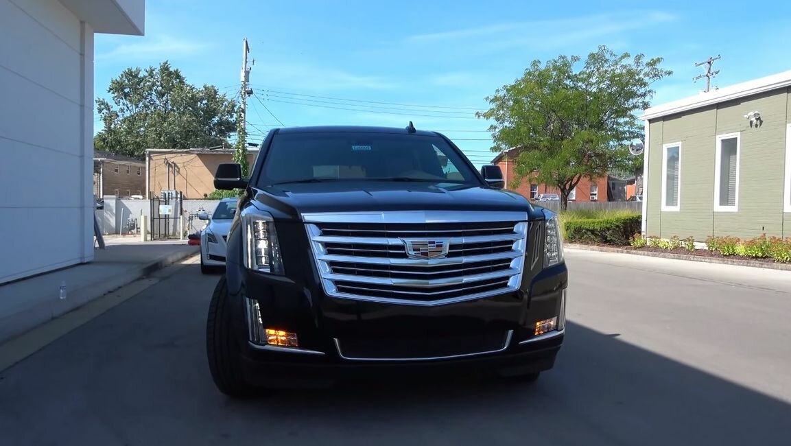 Cadillac escalade 2020. Кадиллак Escalade 2020. Cadillac Escalade 2020 года. Chrysler Escalade 2020.